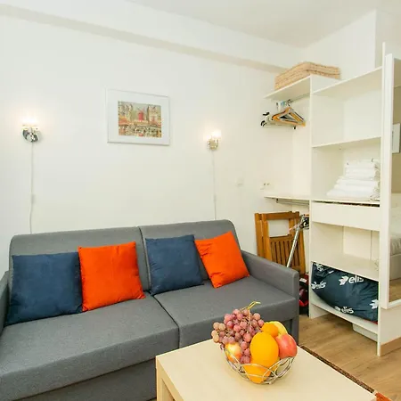 Champs Elysees & Arc De Triomphe - Cityapartmentstay Apartment Paris